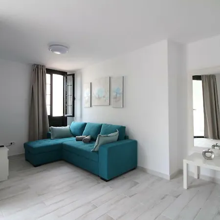 32 Avenida Rafael Puig Lluvina Apartamento Playa de las Américas