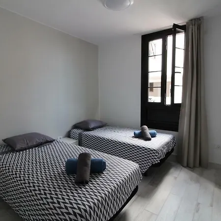 Apartment 32 Avenida Rafael Puig Lluvina Playa de las Americas (Tenerife)