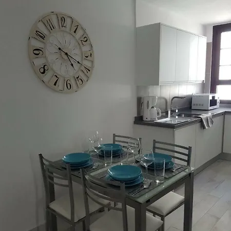 Apartment 32 Avenida Rafael Puig Lluvina